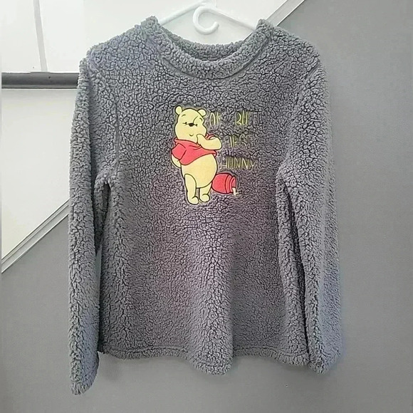 Disney Winnie the Pooh Ok But First Honey Grey Fuzzy Sweater Size Small Juniors - Picture 1 of 4